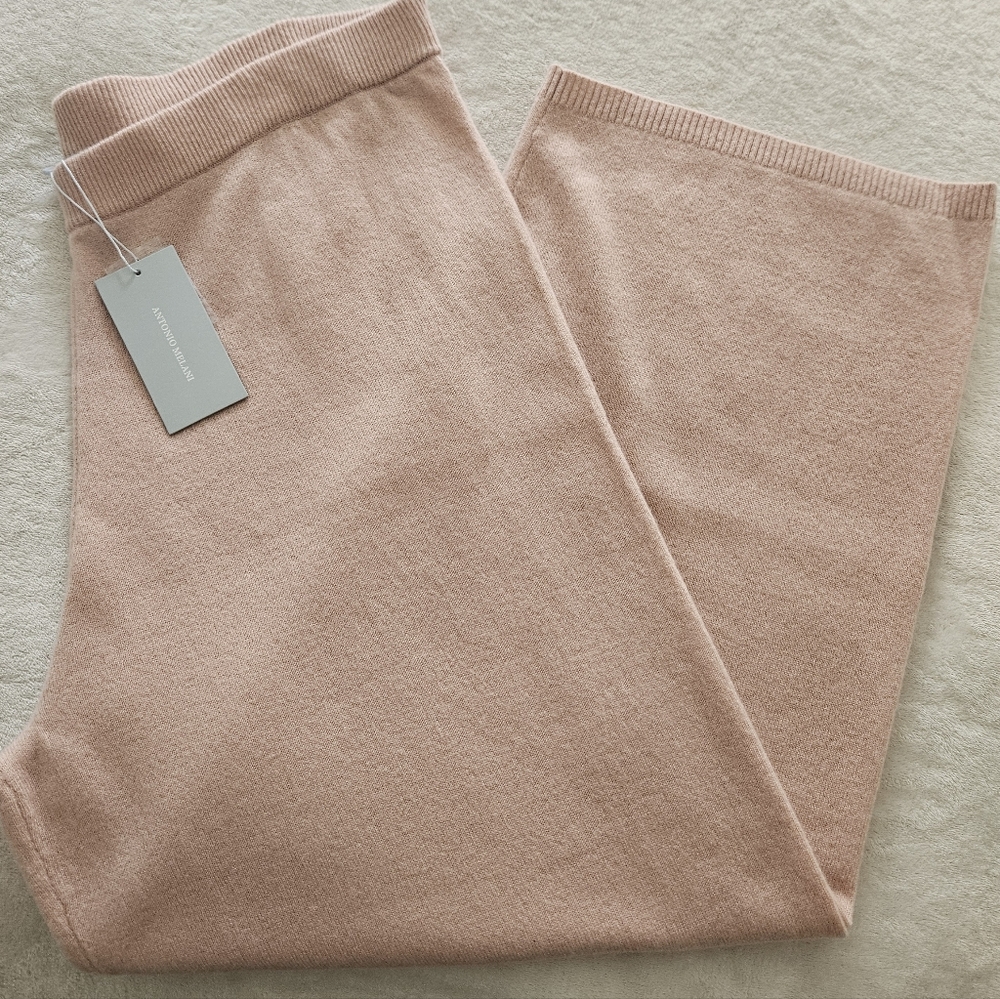 100% Cashmere Antonio Melani Wide Leg Pull On Pants: Color-French Rose: Size- XL